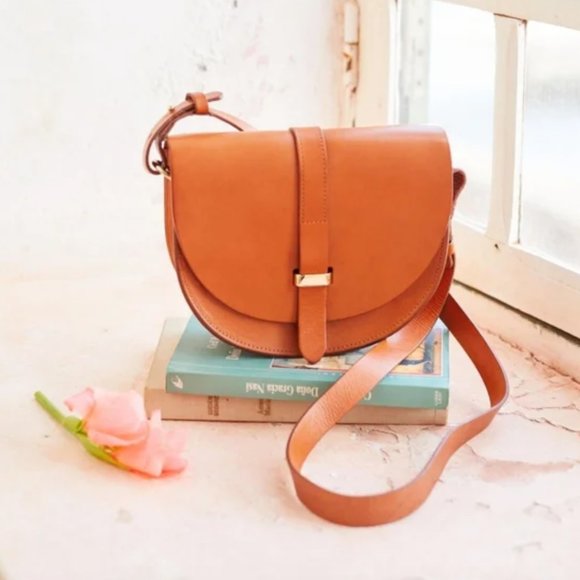 Sezane Handbags - Sezane Claude Crossbody Leather Bag - Color Camel, NWT